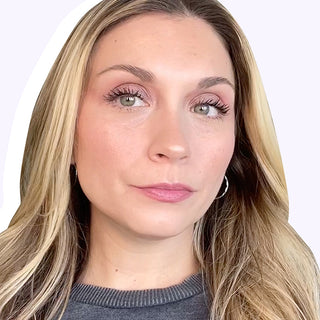 Simple and Glowy Valentine's Day Makeup Look